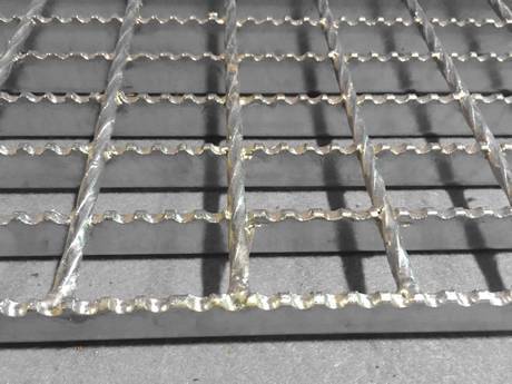 galvanized-steel-grating-serrated galvanized-steel-grating-serrated